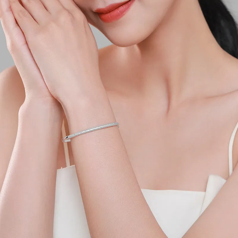 Bracelet femme en argent 925 – Design ovale élégant
