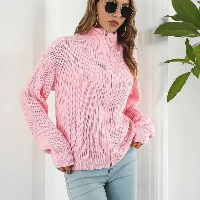 Veste tricotée pour femme – Col montant, fermeture éclair et manches bouffantes