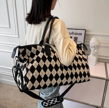 Sac de voyage femme – Motif damier & compartiment séparé pour vêtements mouillés