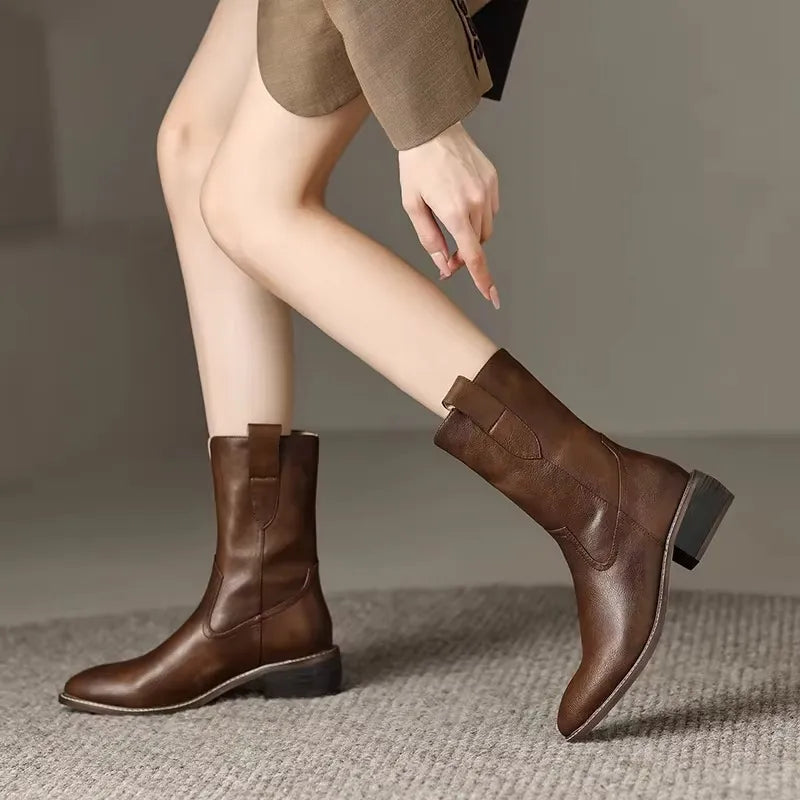 Bottines femme à talon bloc – Élégance et confort au quotidien