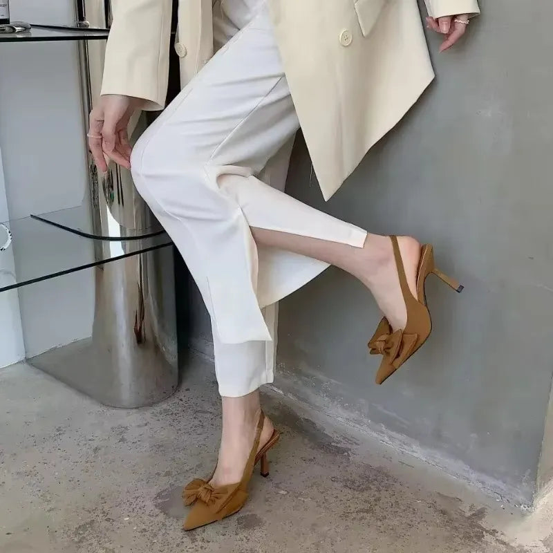Escarpins slingback pour femme – Détail nœud & talon aiguille